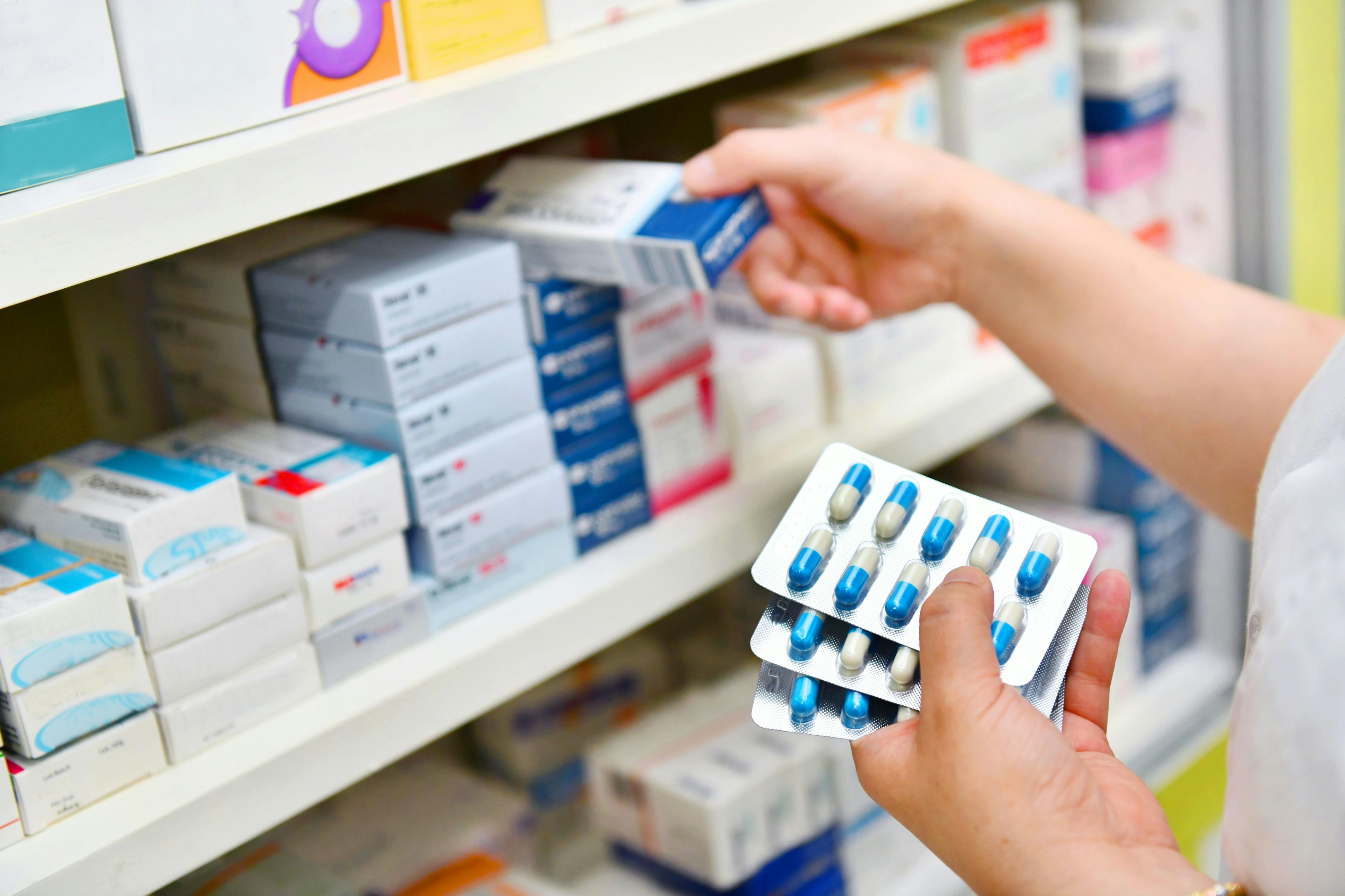 Drugs on pharmacy shelf | Image credit: I Viewfinder – stock.adobe.com