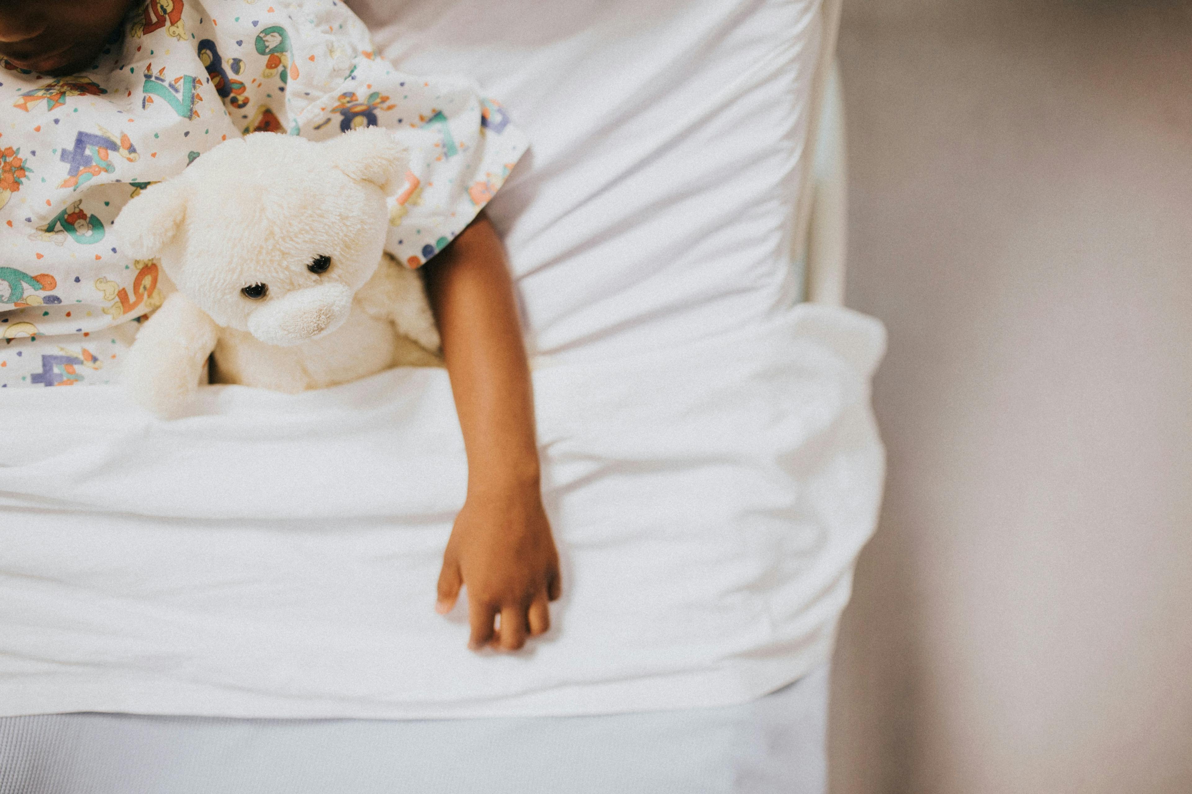 Child in a hospital bed | Image credit: Rawpixel.com - stock.adobe.com