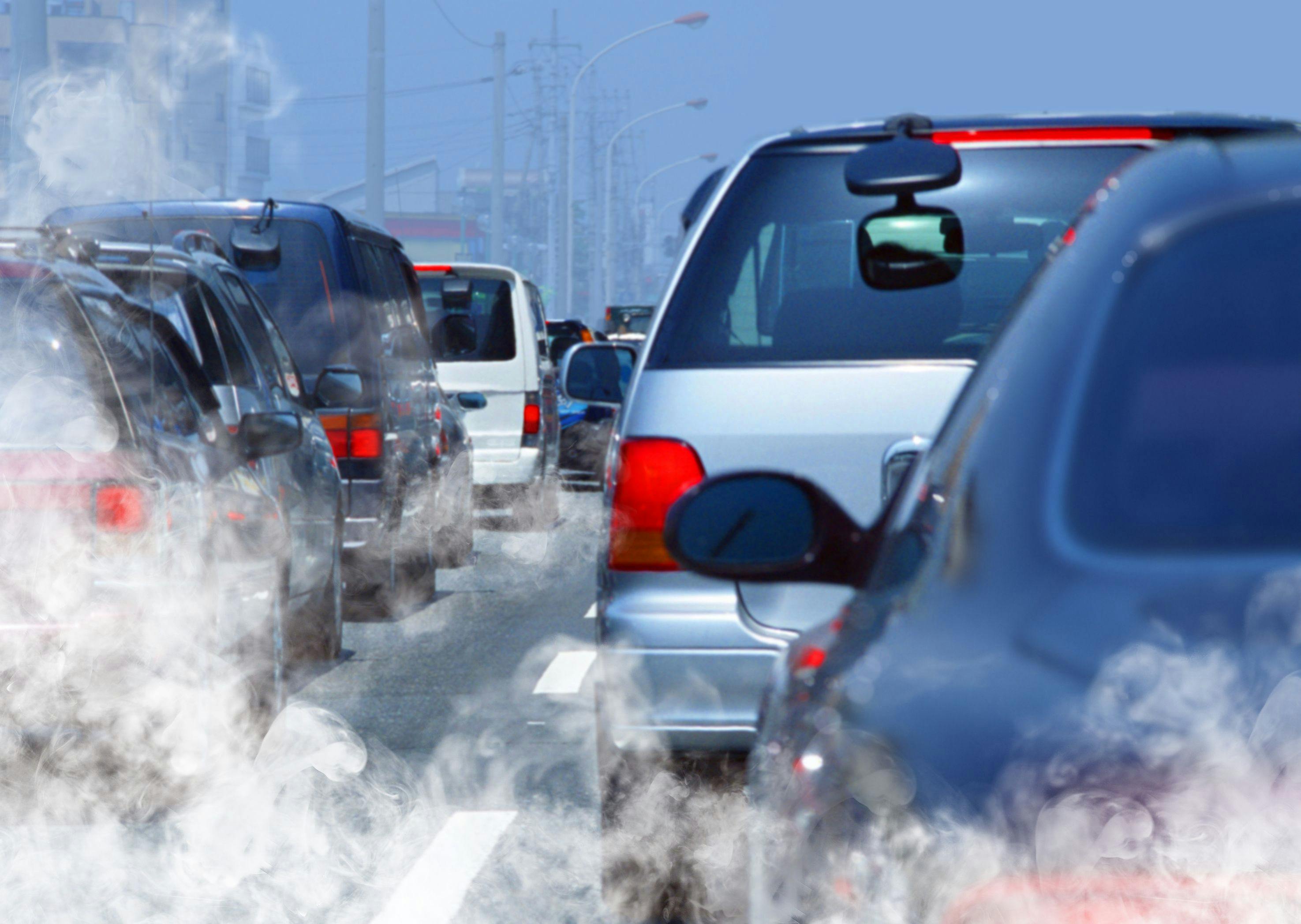 Traffic-related air pollution | Sergiy Serdyuk - stock.adobe.com