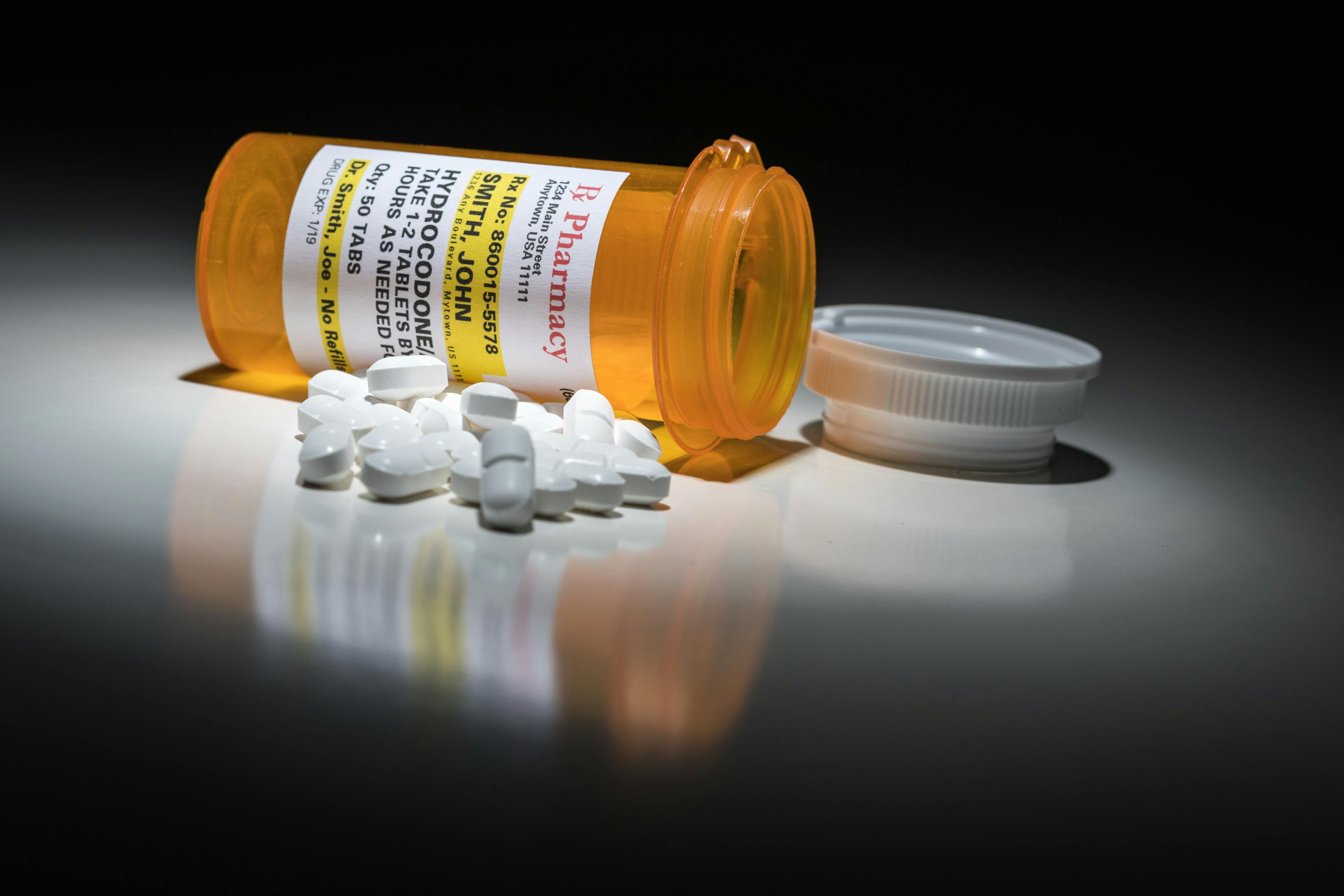 Hydrocodone Pills and Prescription - Andy Dean - stock.adobe.com